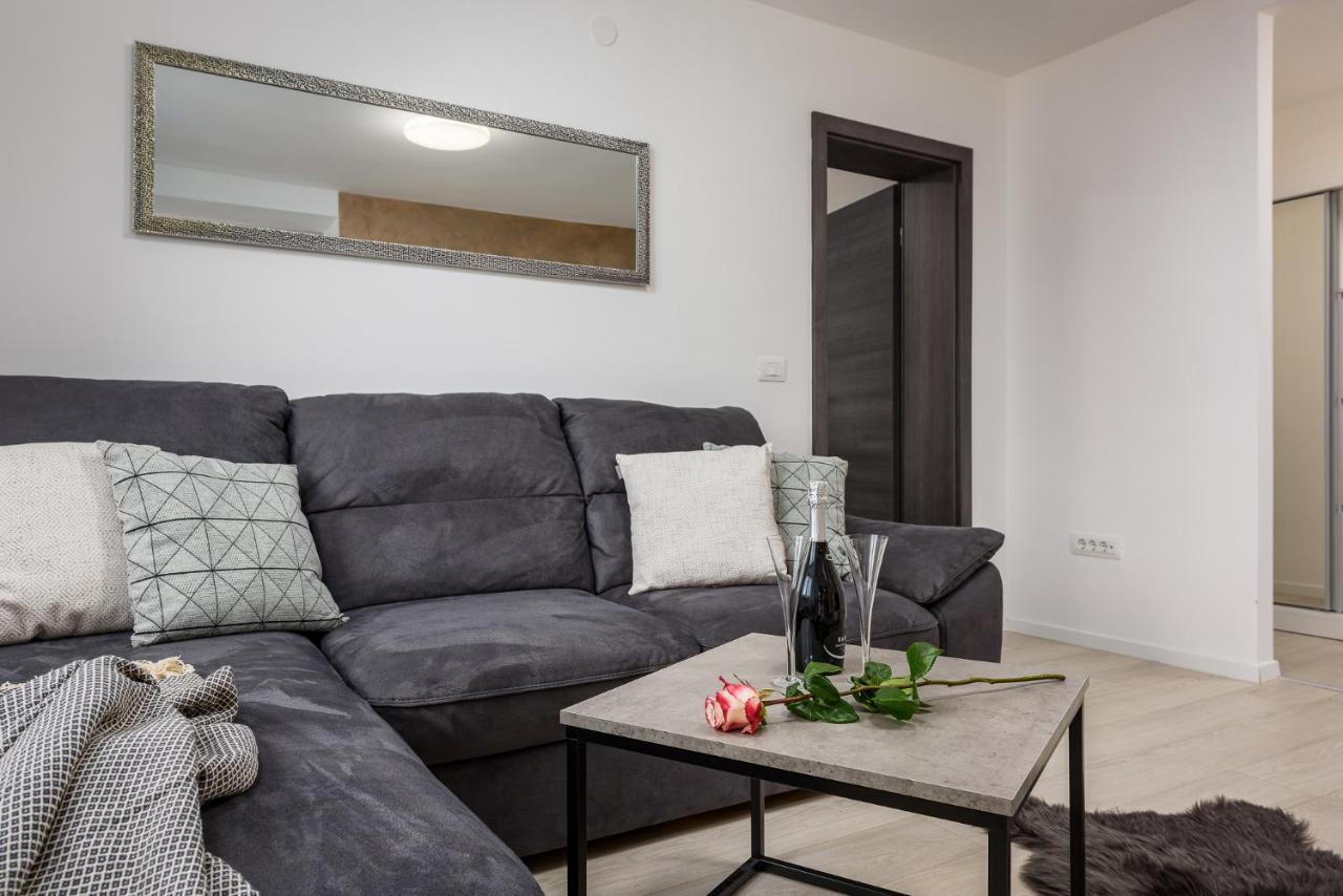 Apartment S&M Heart Of Pola Esterno foto